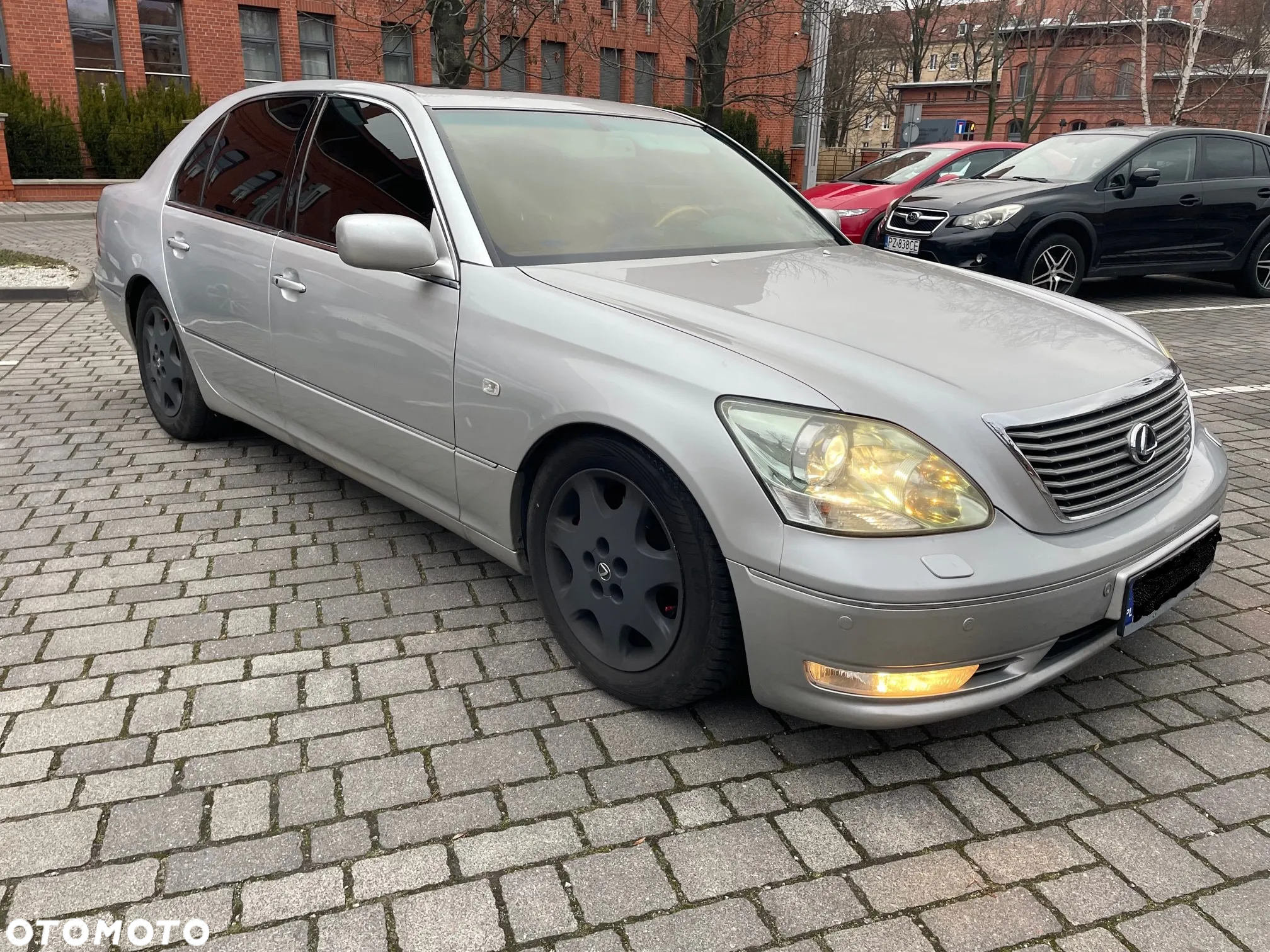 Lexus LS 430 Voyage - 2