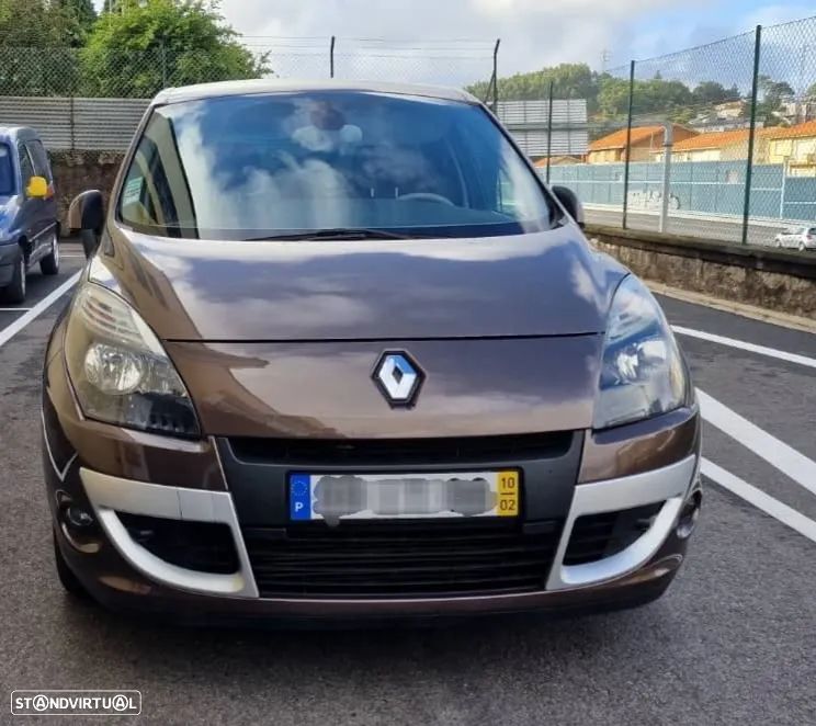 Renault Scénic 1.5 dCi Luxe - 1