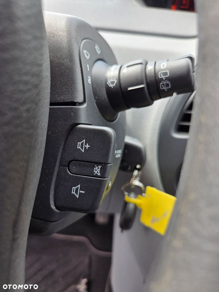 Renault Modus 1.2 16V Yahoo - 22