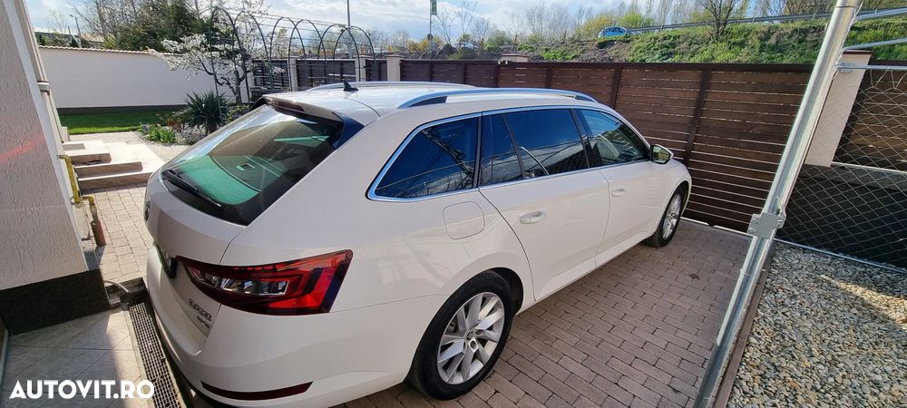 Skoda Superb 2.0 TDI DSG 4X4 Style - 4