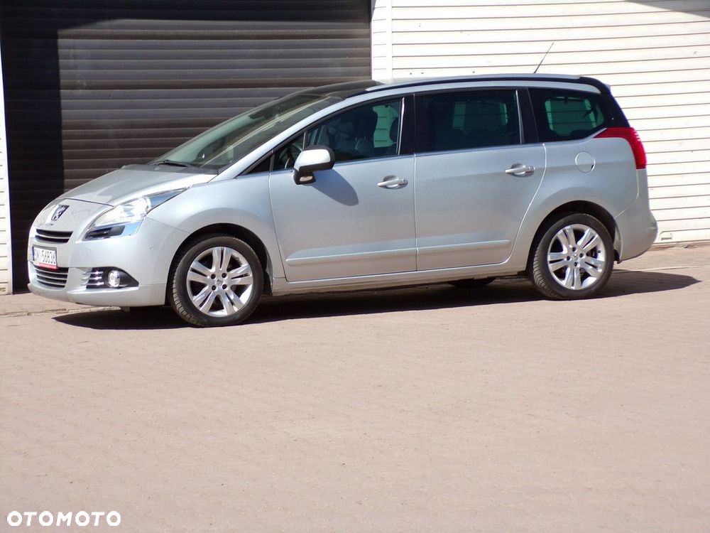 Peugeot 5008 - 11