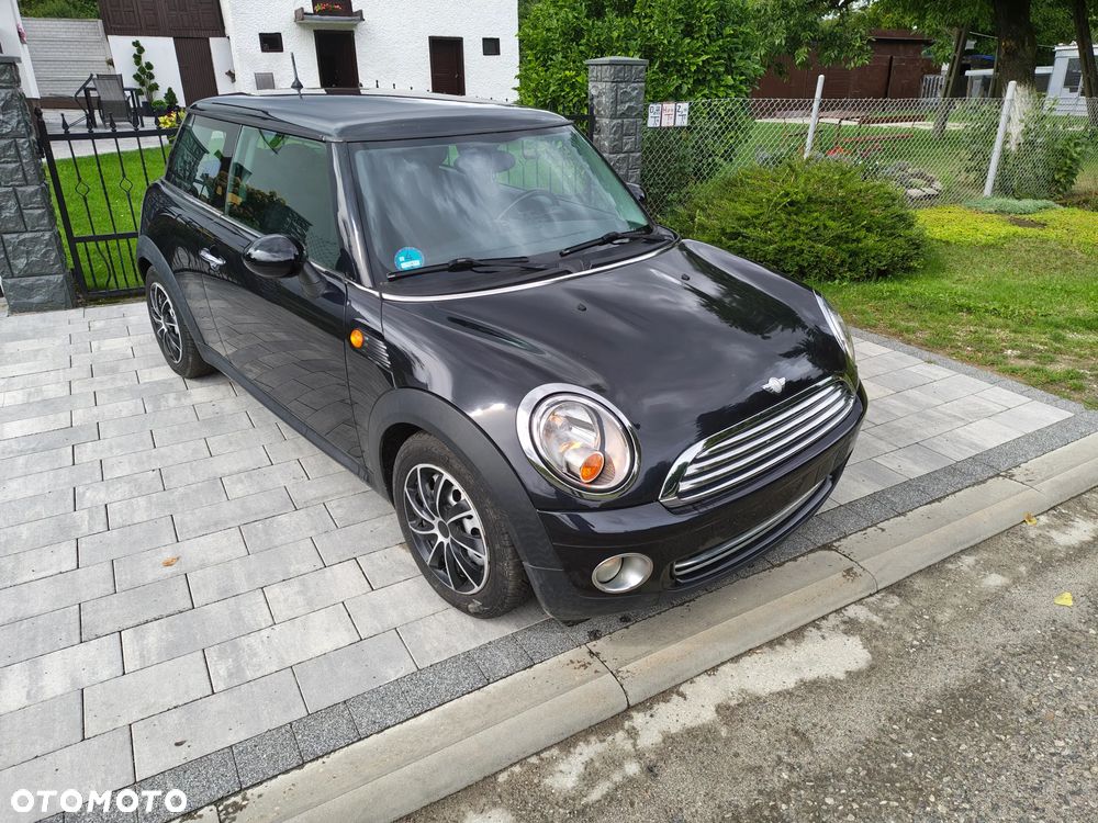 MINI ONE - 6
