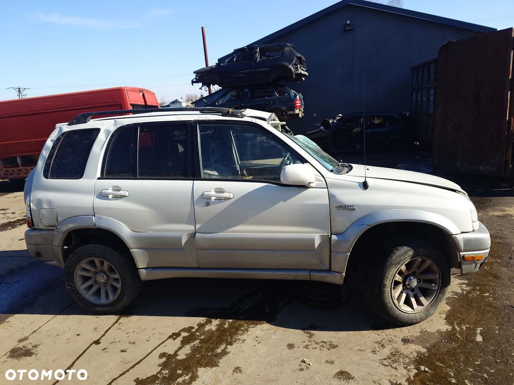 Suzuki Grand Vitara 04R 2.5 V6 116 KW NA CZĘŚCI - 4