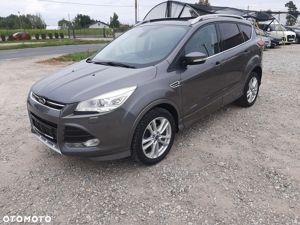 Ford Kuga 2.0 TDCi 2x4 Titanium - 12