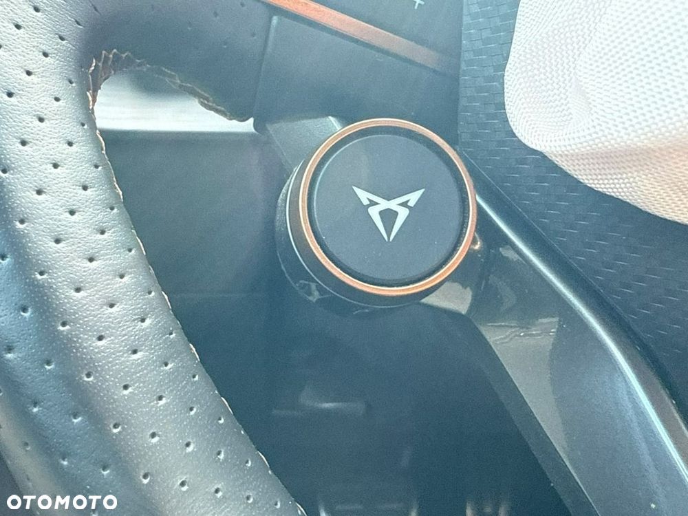 Cupra Formentor 2.0 TSI 4Drive VZ Tribe Edition DSG - 37