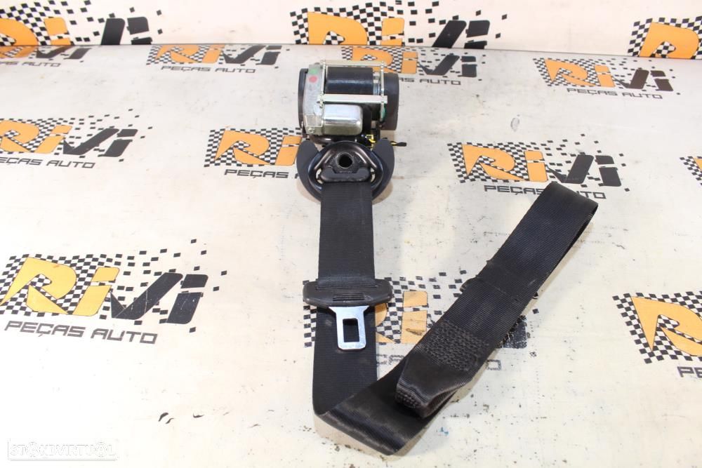 Cinto Frontal Esquerdo Volkswagen Scirocco (137, 138)  1K8857705a / 61 - 1