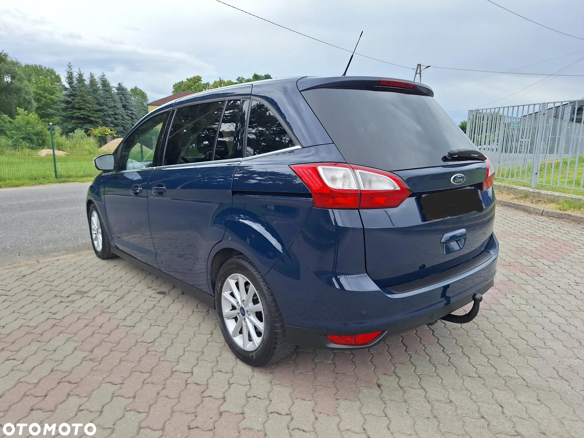 Ford Grand C-MAX - 8