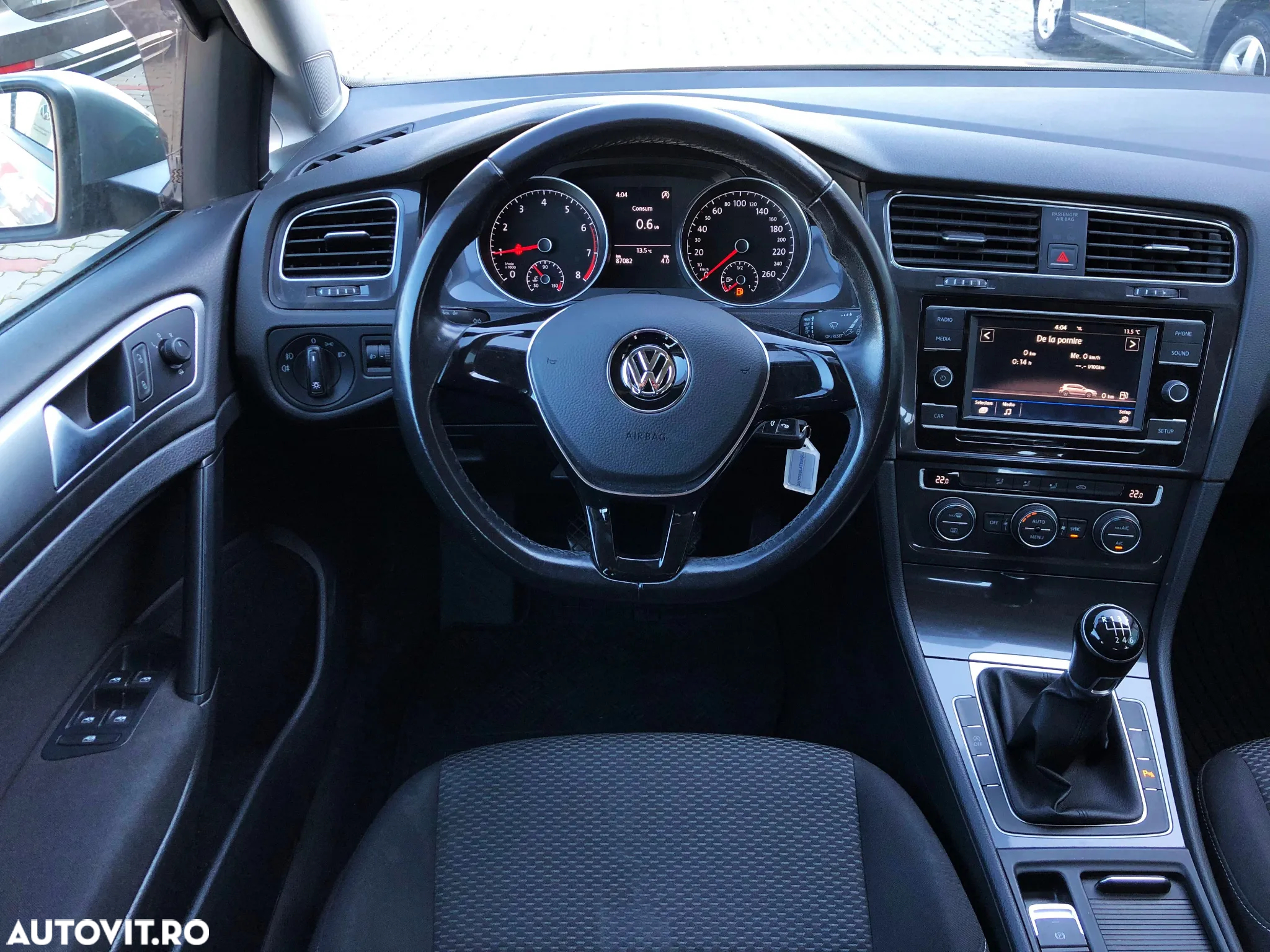 Volkswagen Golf 1.0 TSI Comfortline - 16