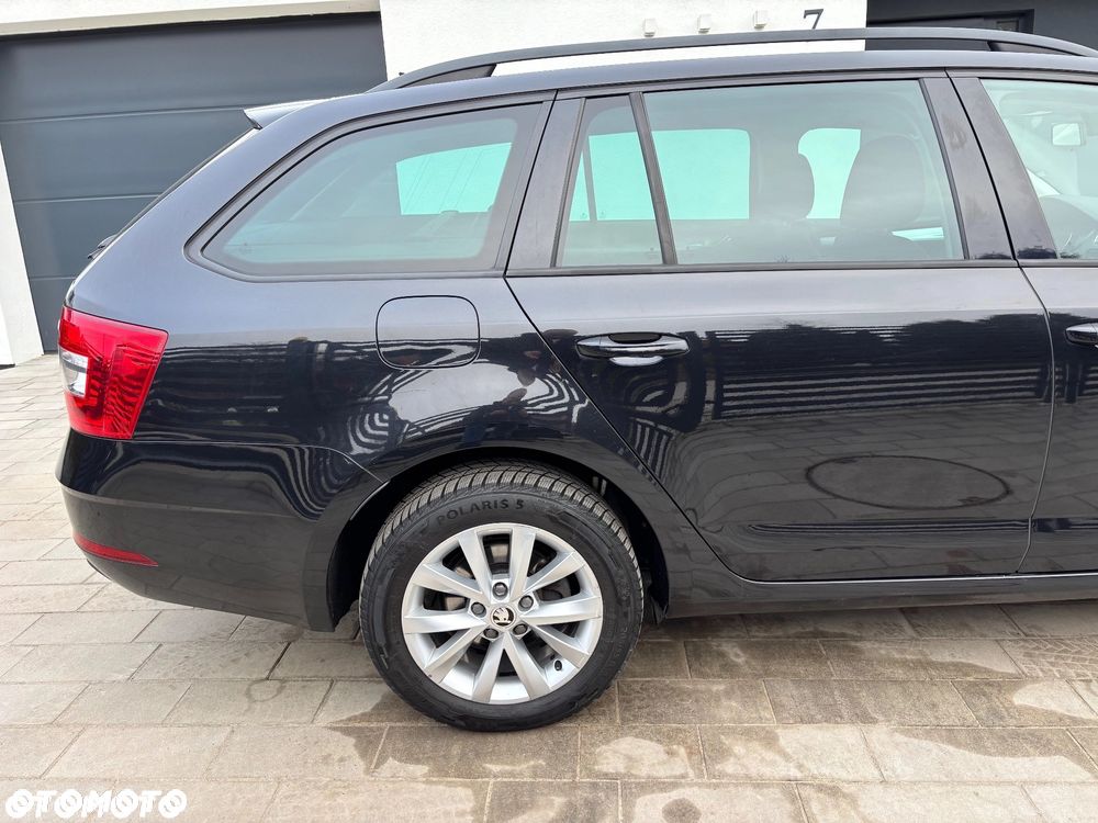 Skoda Octavia 2.0 TSI Ambition DSG - 9