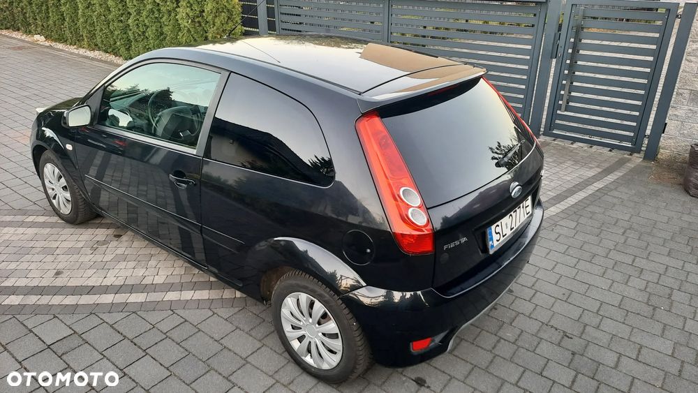 Ford Fiesta - 11
