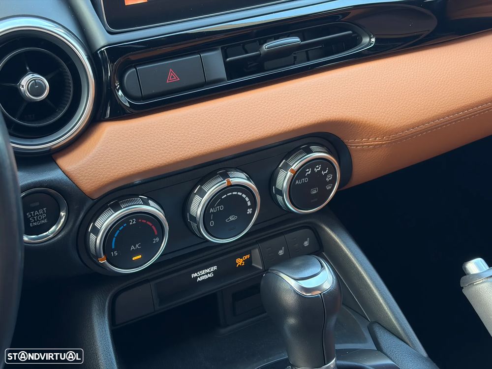 Fiat 124 Spider 1.4 T Multiair Lusso AT - 29