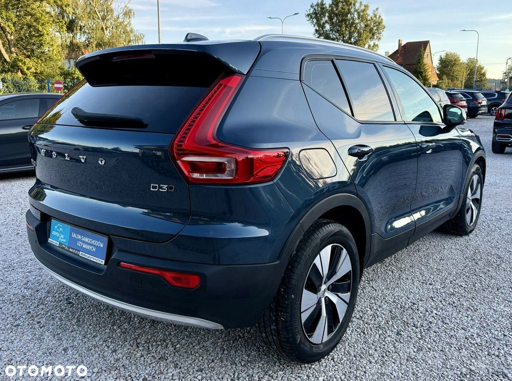 Volvo XC 40 D3 AWD Momentum Pro - 5