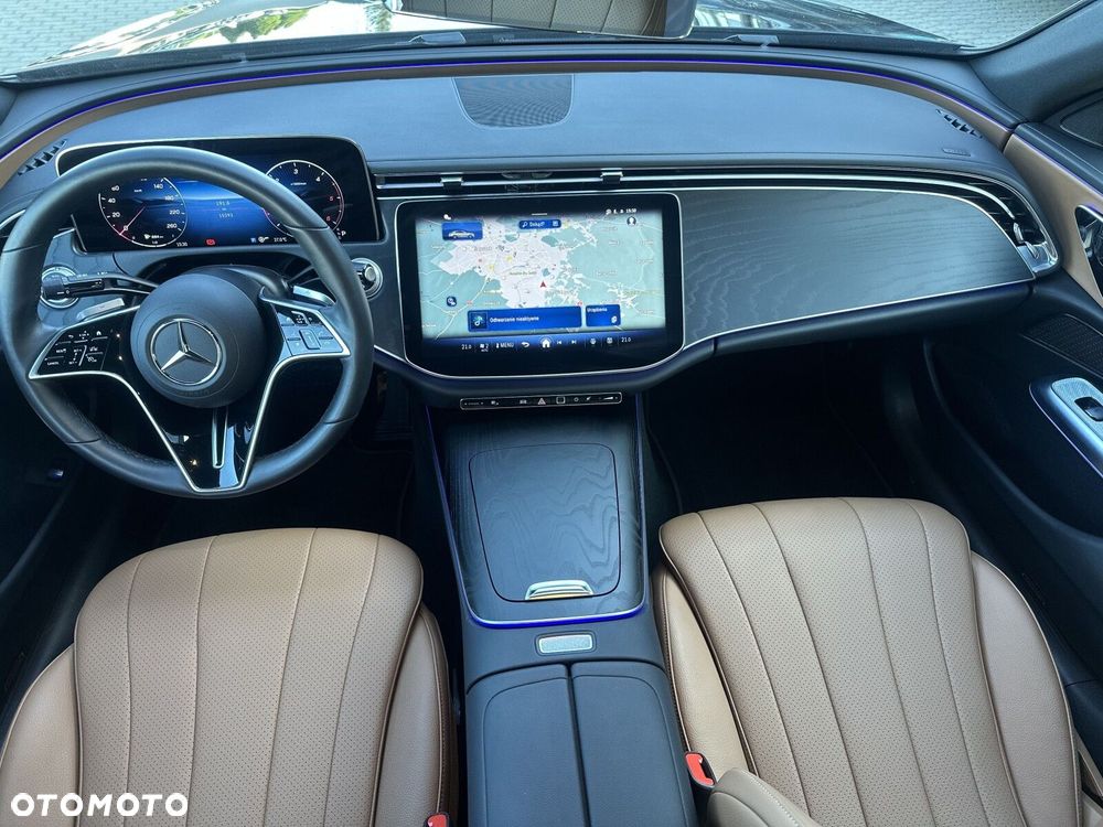 Mercedes-Benz Klasa E 220 d mHEV 4-Matic Avantgarde 9G-Tronic - 18