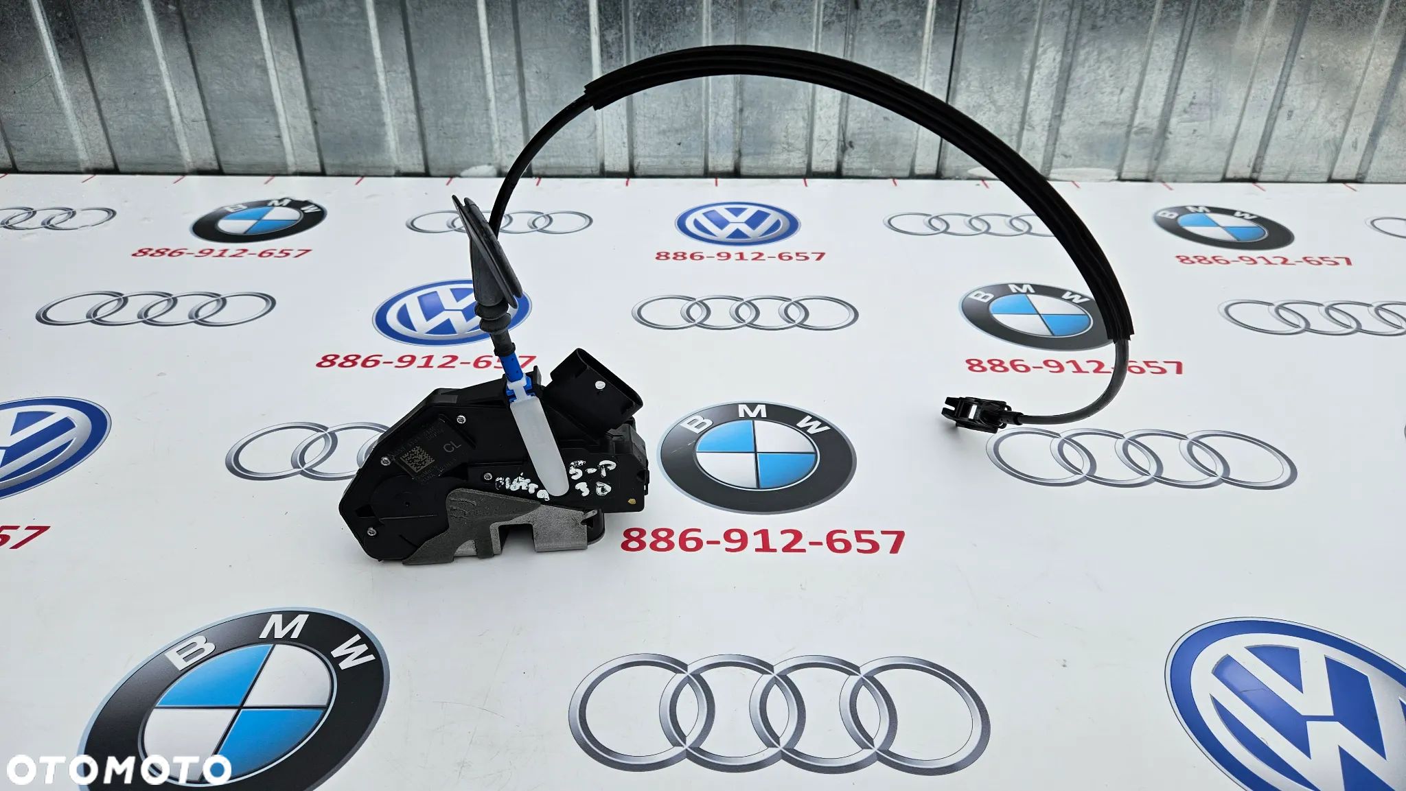 Ford Fiesta MK7 2008- 3D 3 drzwi Zamek drzwi przód lewy Zamek przedni lewy Linki 8A6AA21813AE - 1