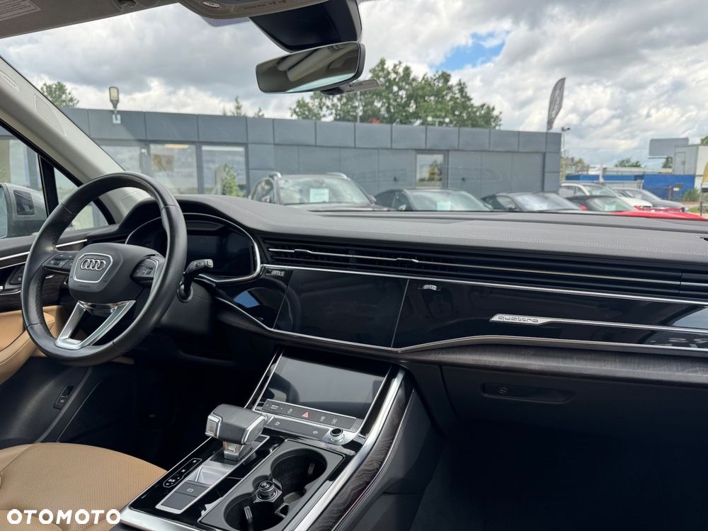 Audi Q7 - 14