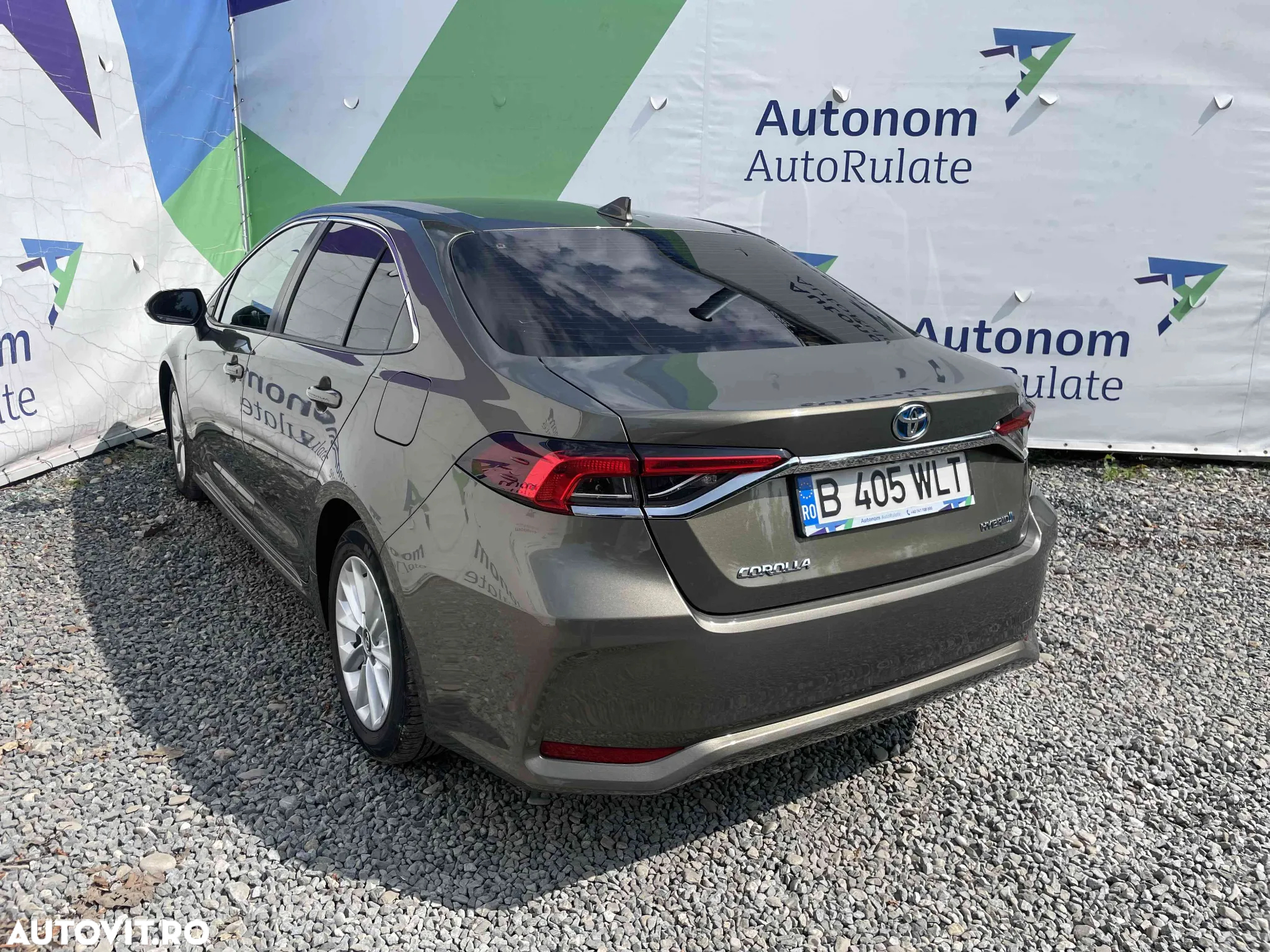 Toyota Corolla - 4