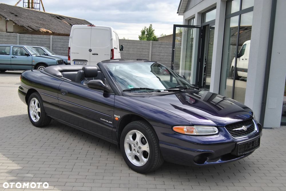Chrysler Stratus - 31