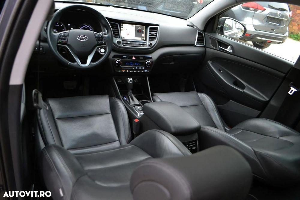 Hyundai Tucson - 4