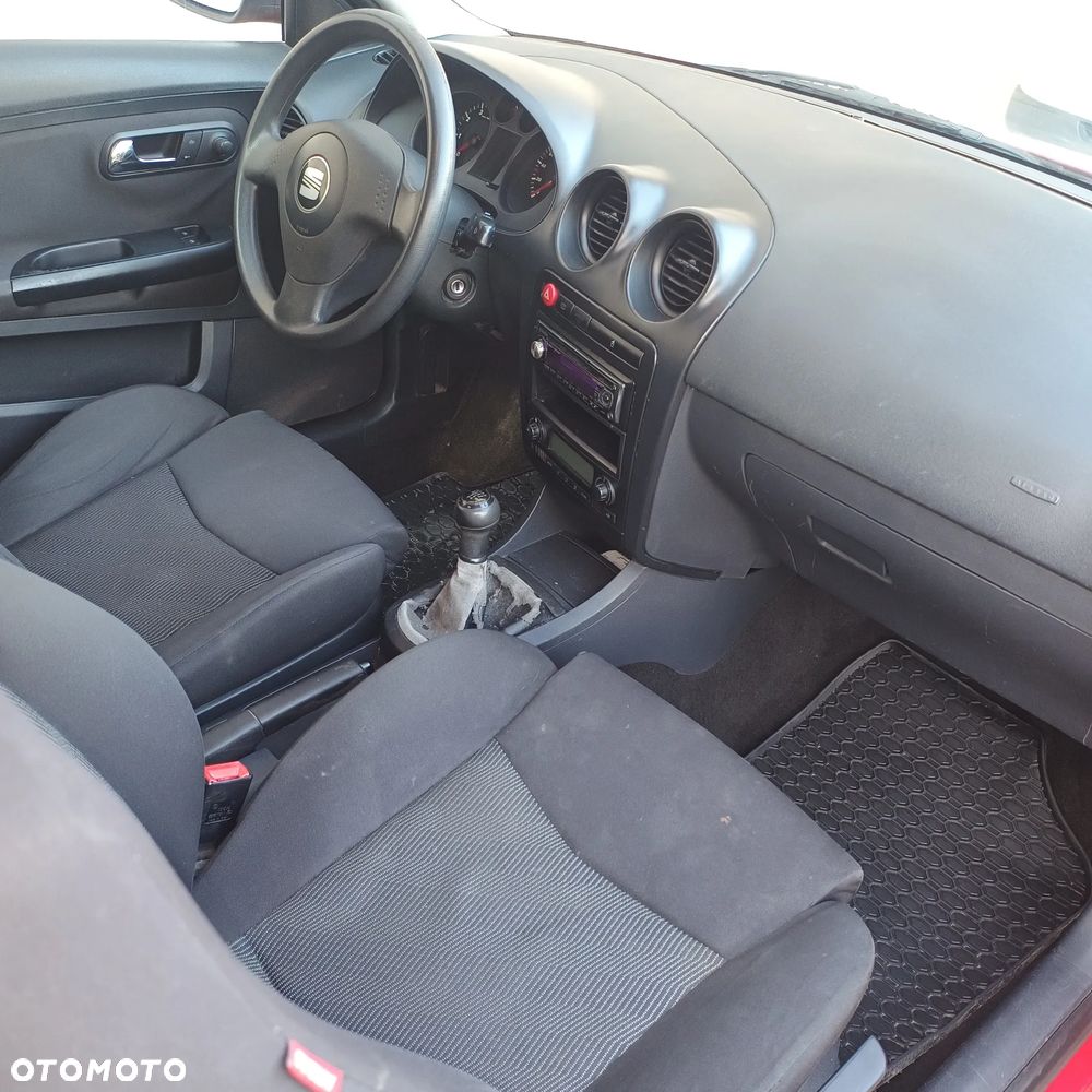 Seat Ibiza 1.4 16V Sport - 7