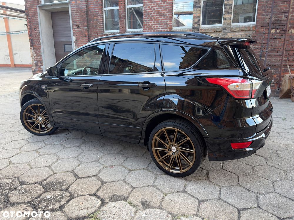 Ford Kuga 1.5 EcoBoost 2x4 ST-Line - 5