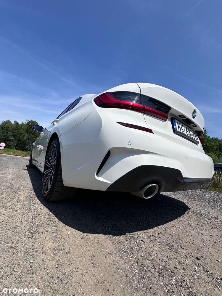 BMW Seria 3 320i GPF Luxury Line - 6