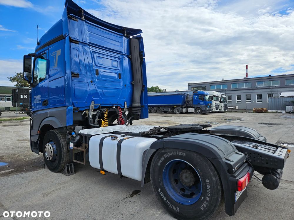 Mercedes-Benz Actros 1846LS Stream Space - 4