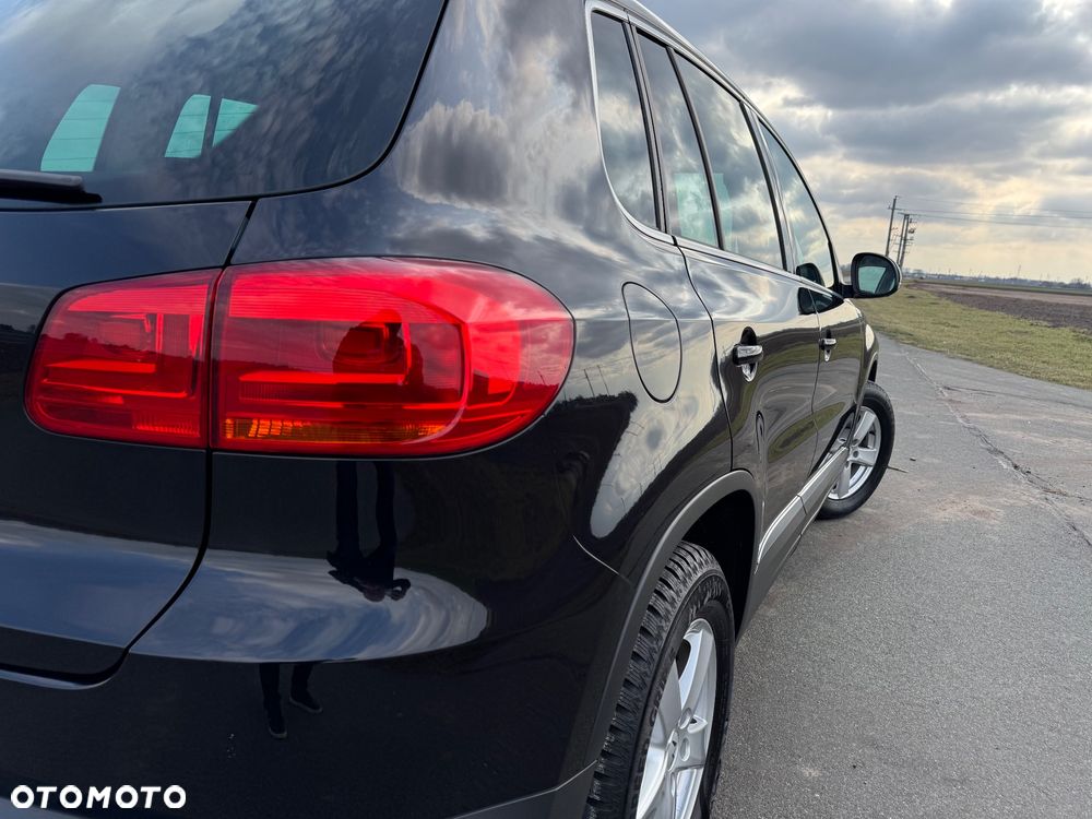 Volkswagen Tiguan 1.4 TSI BlueMotion Technology Lounge Sport & Style - 25