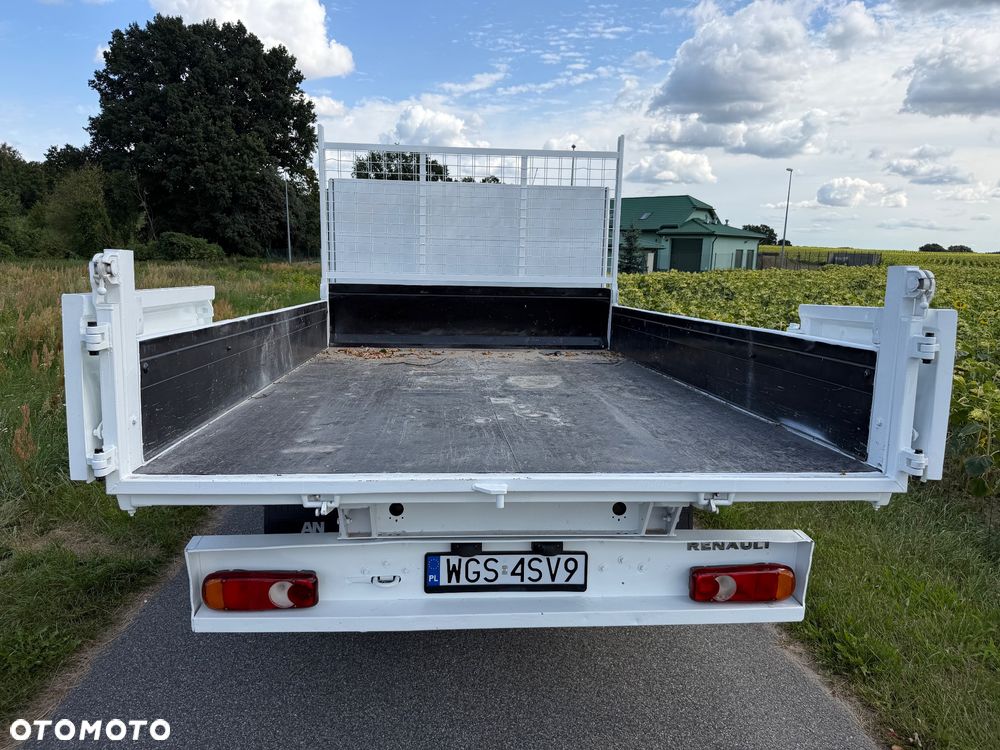 Renault Master - 18