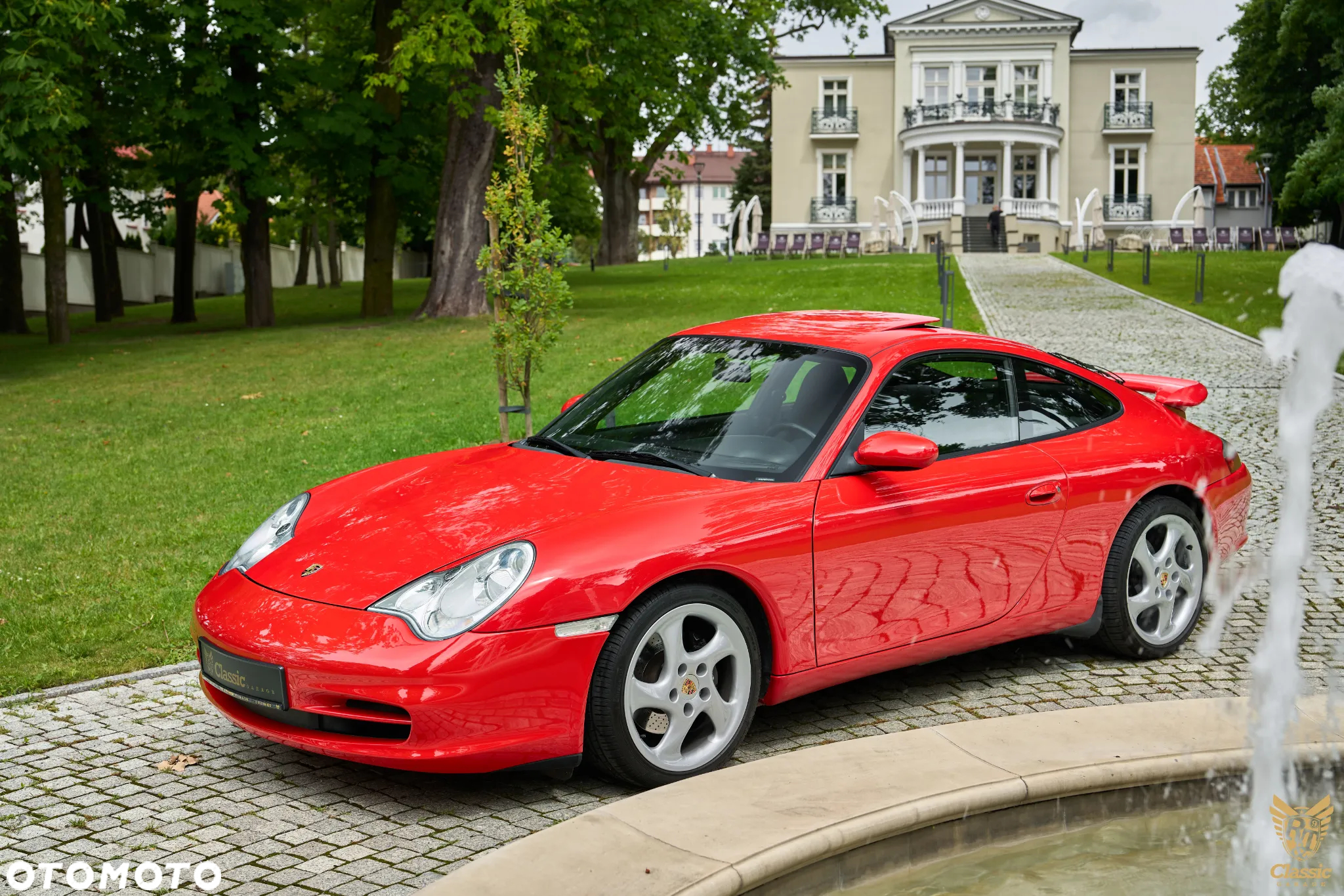 Porsche 911 Carrera - 38
