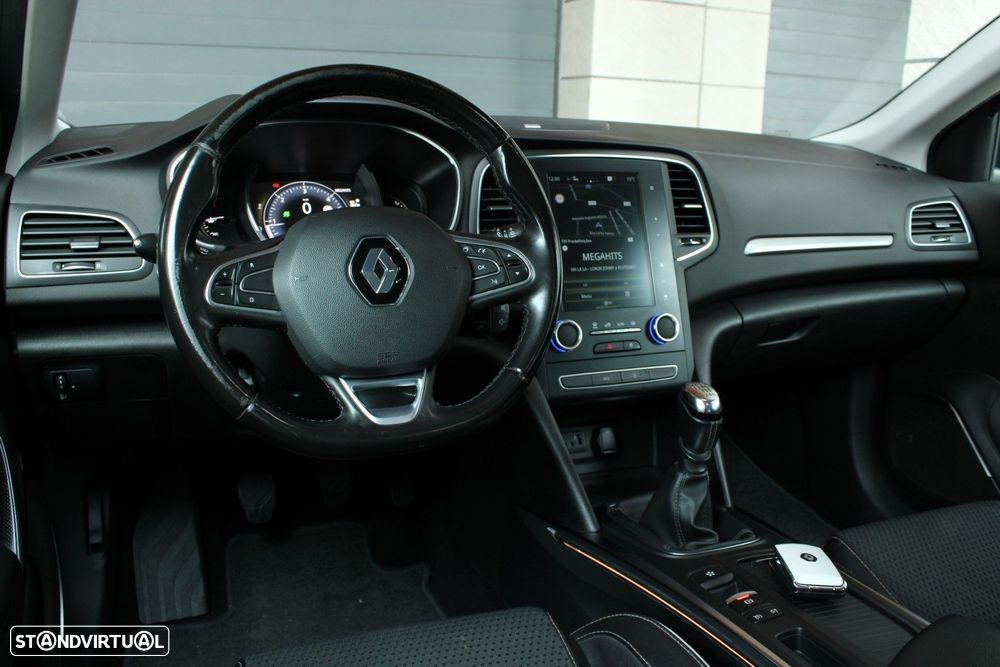Renault Mégane Sport Tourer 1.5 dCi Bose Edition J18 - 4