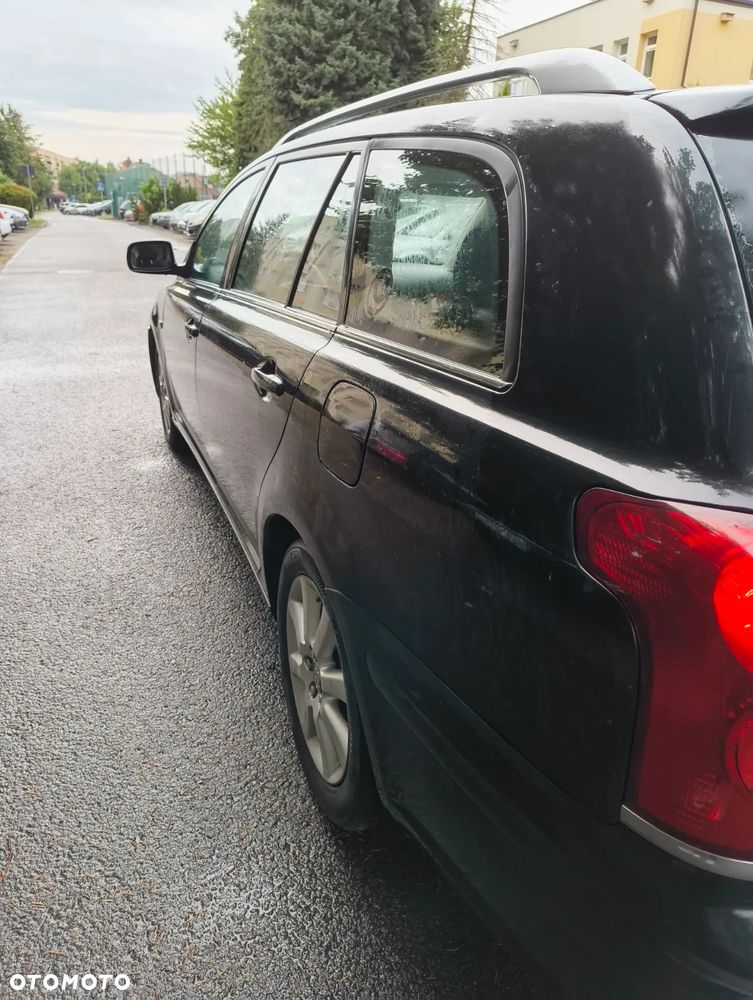 Toyota Avensis 2.0 D-4D Sol - 7