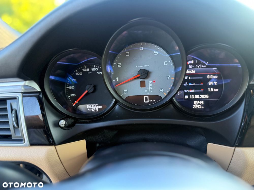 Porsche Macan S - 10