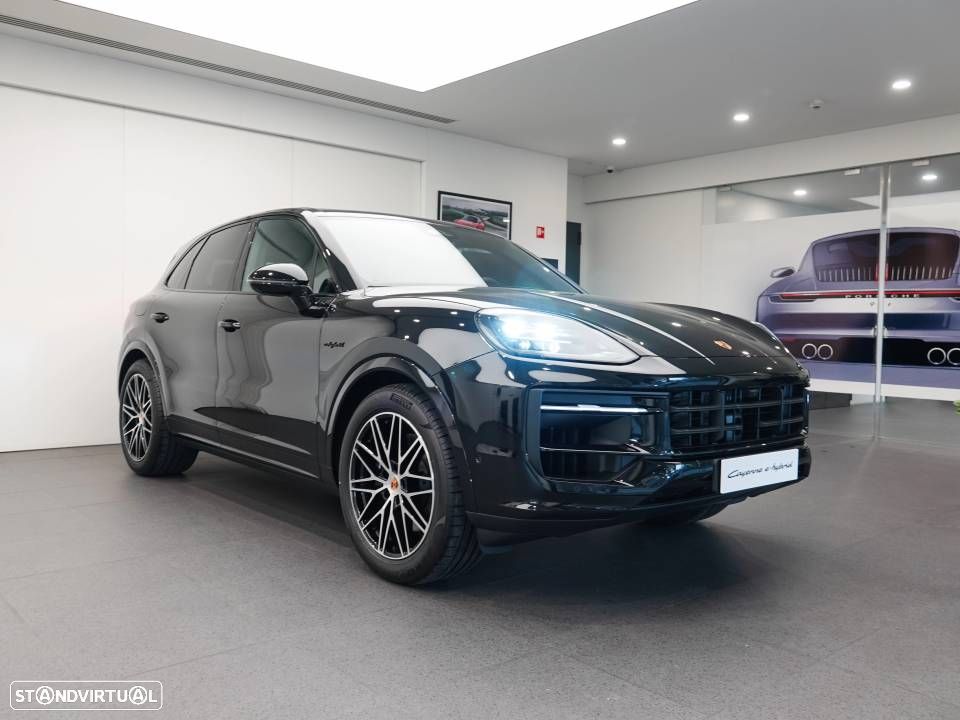 Porsche Cayenne E-Hybrid Black Edition - 10