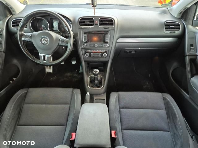 Volkswagen Golf 1.6 TDI DPF Highline - 4