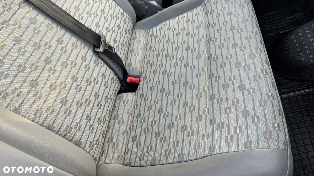 Volkswagen Transporter T5 - 20