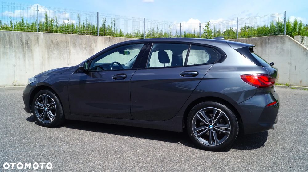 BMW Seria 1 118i Sport Line - 12