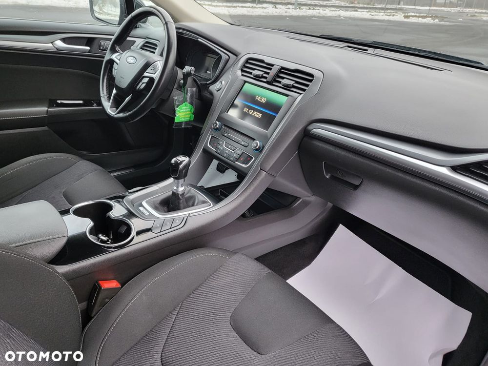 Ford Mondeo 1.5 EcoBoost Trend - 18