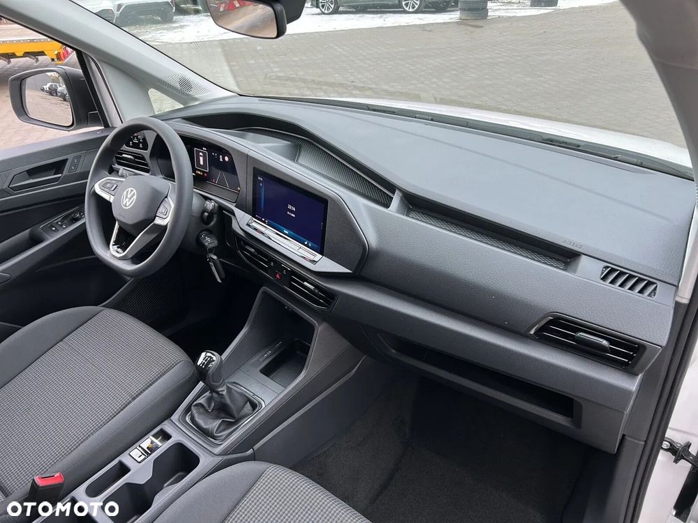 Volkswagen Caddy 1,5 l TSI 116 KM manualna - 15