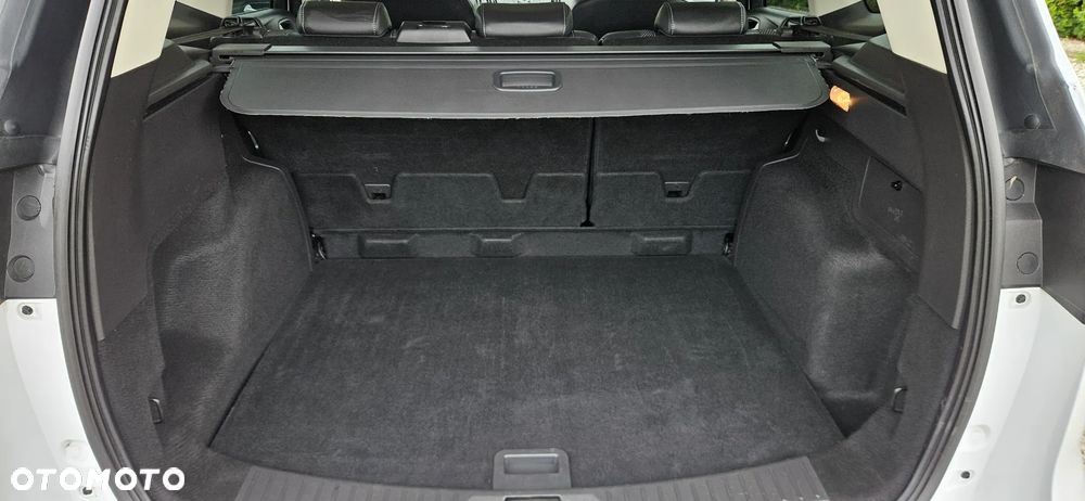 Ford Kuga 2.0 TDCi FWD Titanium - 30