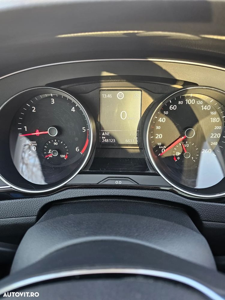 Volkswagen Passat 2.0 TDI DSG (BlueMotion Technology) Comfortline - 16