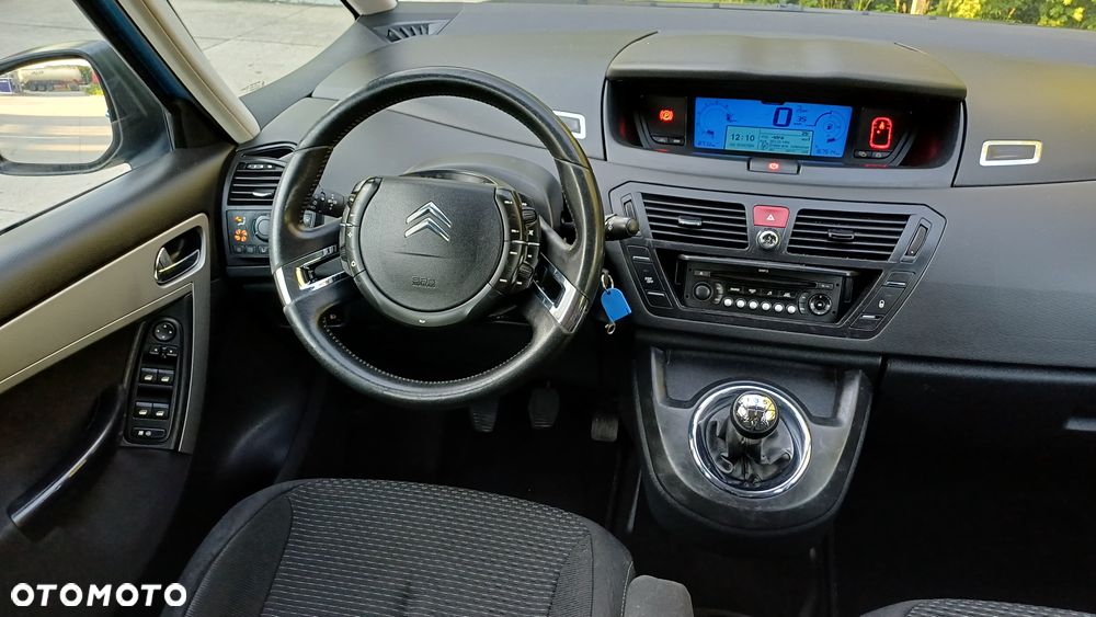 Citroën C4 Picasso 1.8 16V Advance - 16