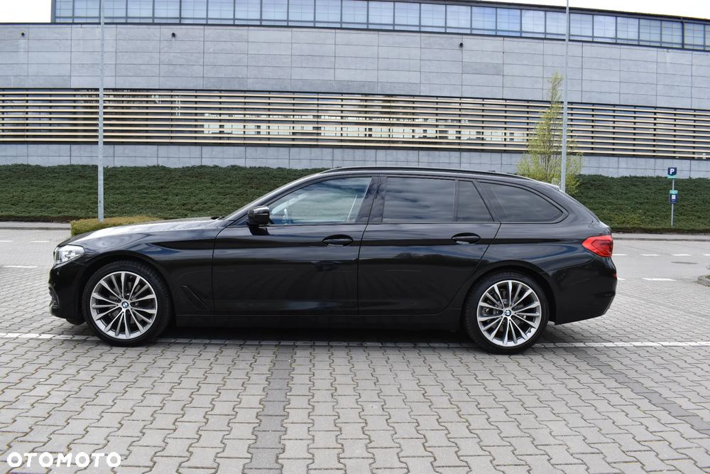 BMW Seria 5 518d Sport Line sport - 7