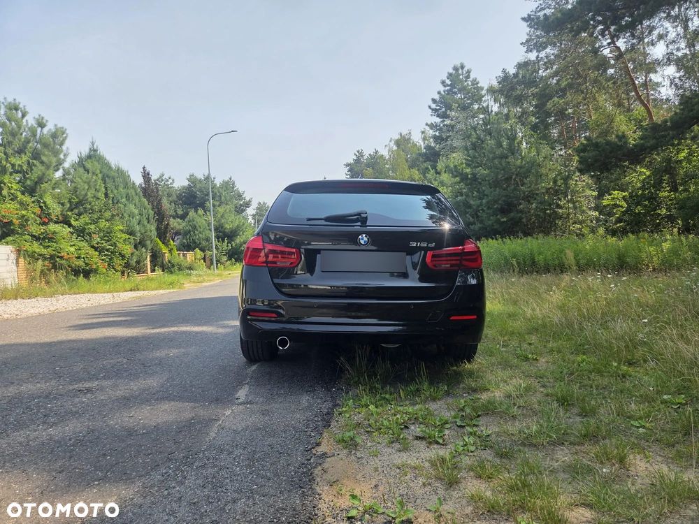 BMW Seria 3 316d - 12