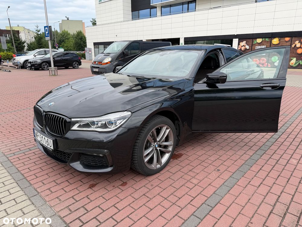 BMW Seria 7 740d xDrive - 18