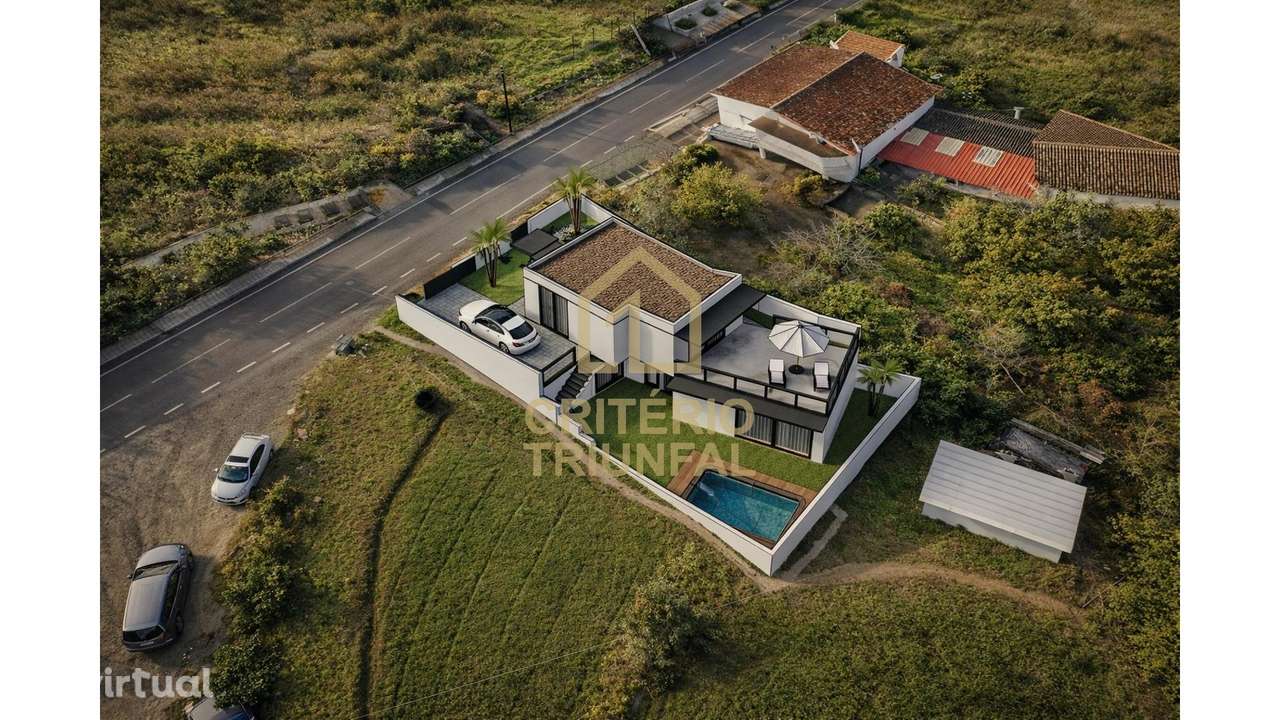 Moradia para Restaurar em Mancelos - Grande imagem: 3/21