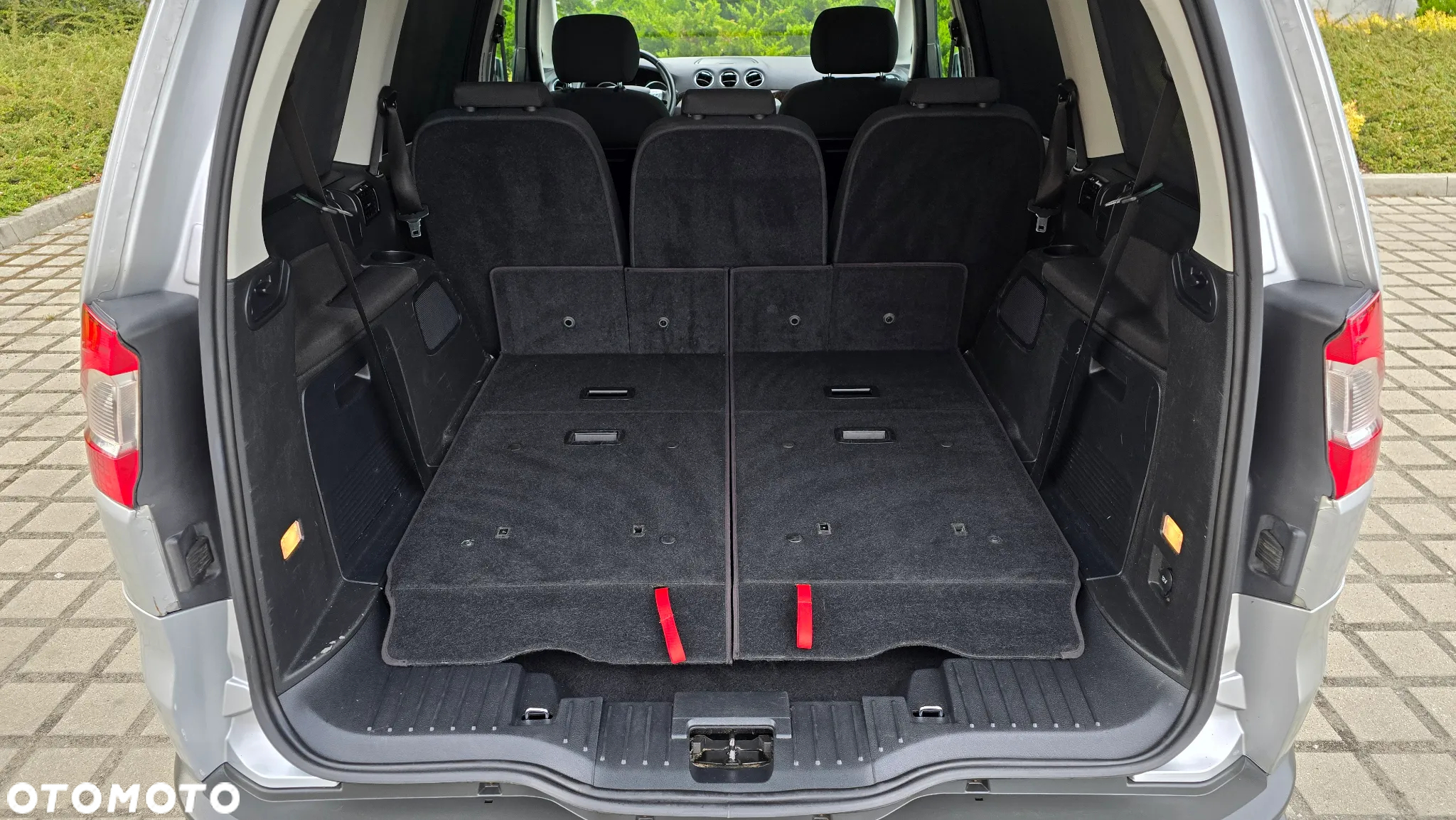 Ford Galaxy 2.0 TDCi Ghia - 28