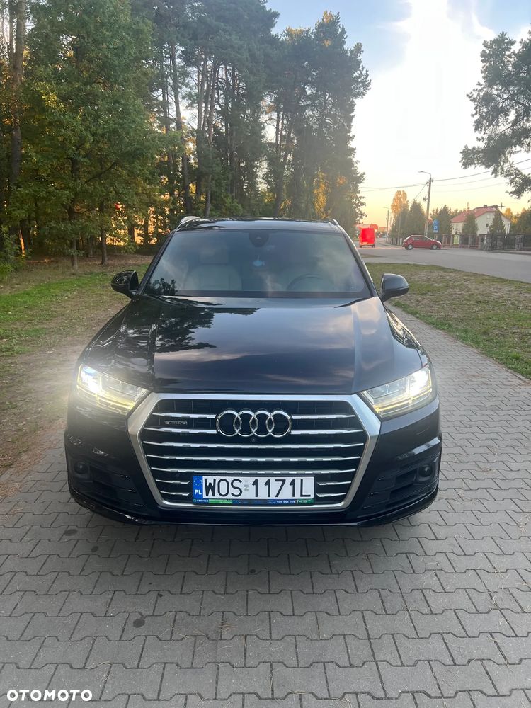 Audi Q7 3.0 TFSI Quattro Tiptr - 5