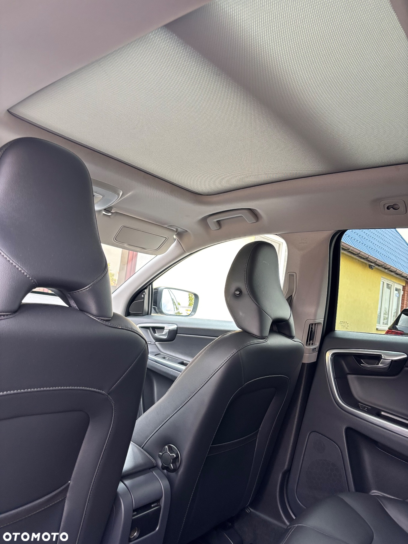 Volvo XC 60 3.2 AWD Momentum - 14