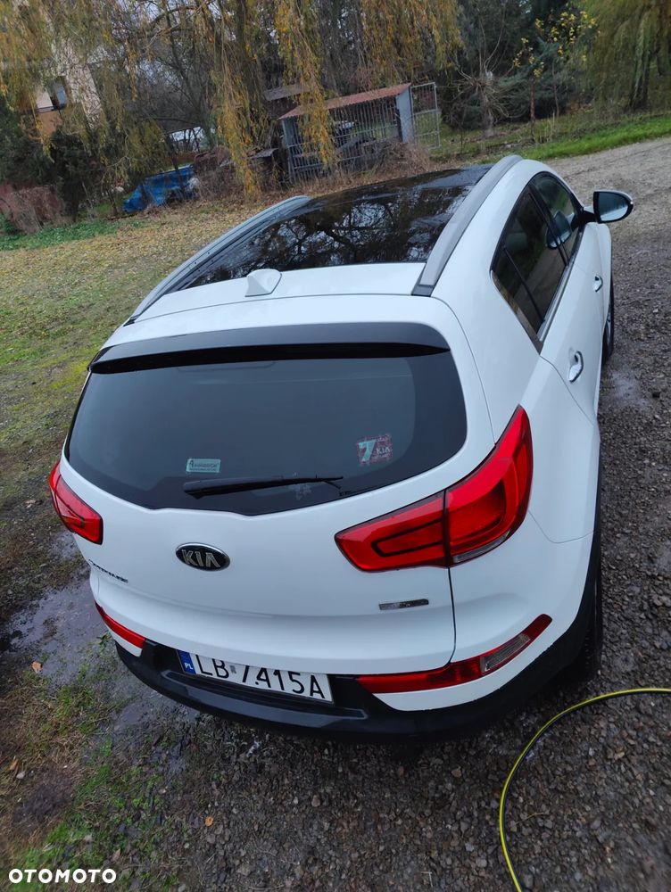 Kia Sportage 2.0 CRDI 4WD Dream-Team Edition - 2