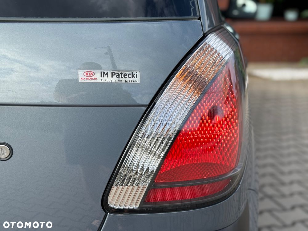 Kia Rio 1.4 Comfort - 17